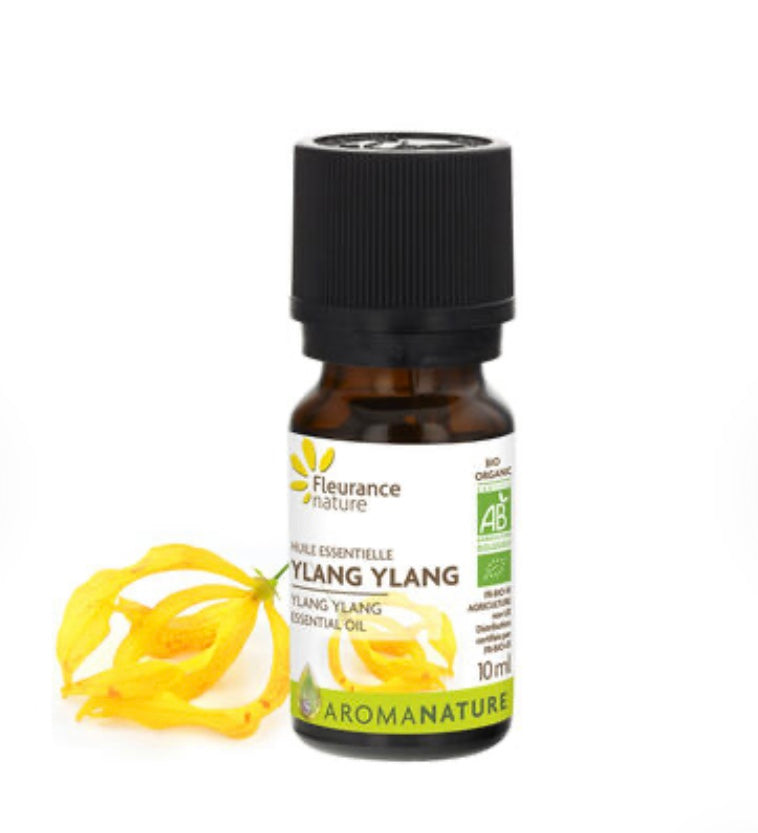 Ylang Ylang Essential Oil by Fleurance